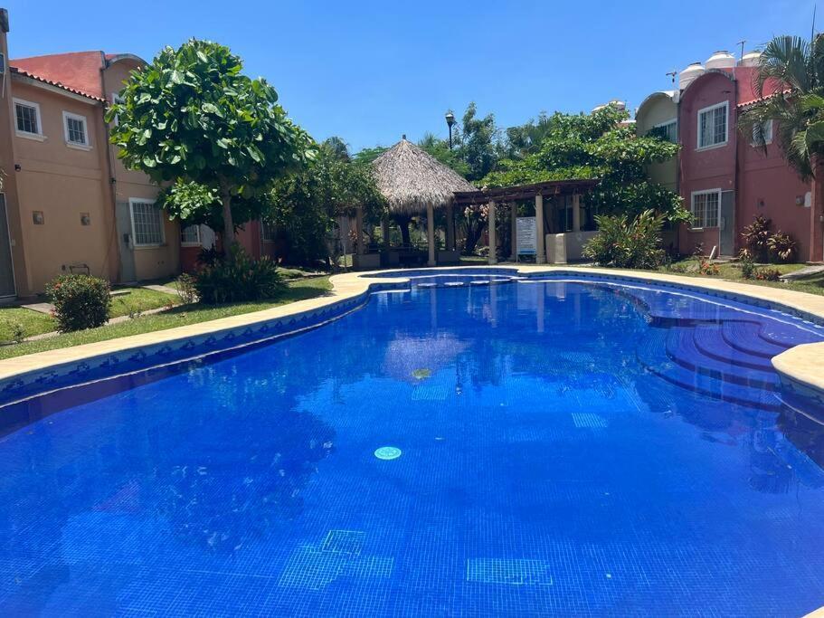 Apartament Casa Con Alberca A 8 Min De Playa Ixtapa  Zewnętrze zdjęcie