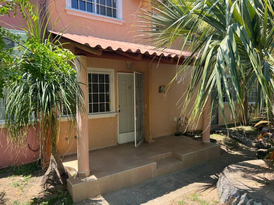 Apartament Casa Con Alberca A 8 Min De Playa Ixtapa  Zewnętrze zdjęcie