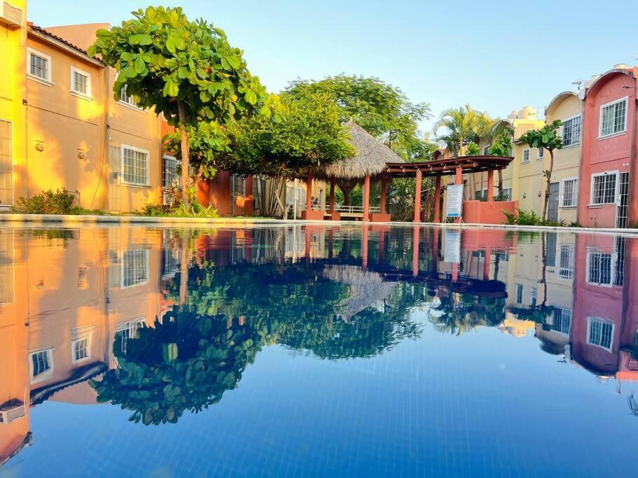 Apartament Casa Con Alberca A 8 Min De Playa Ixtapa  Zewnętrze zdjęcie